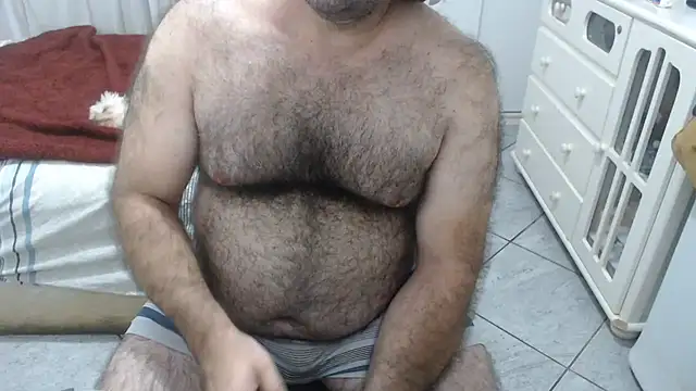 MysterBearMG Show Webcam