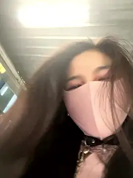 yinyin326 现场XXX聊天