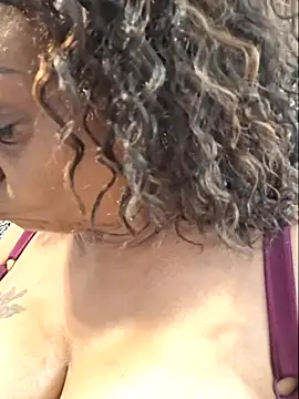 Big_Booty_Bonnie Obrolan Langsung XXX