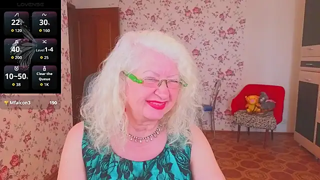 Chat +18 de Maya_Mayflower ao vivo