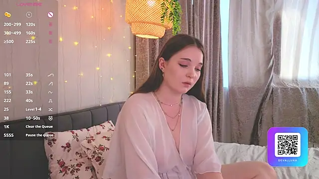 ConstanceHelms Live XXX-chat