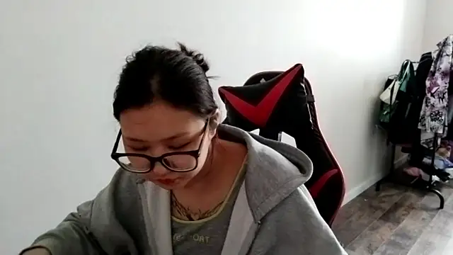 AdelineCanup Live XXX-chat