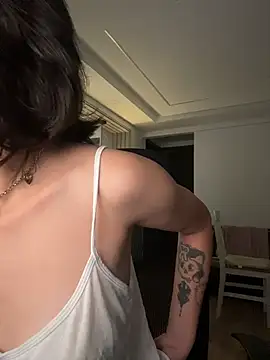 sukulaurensn Live XXX chat