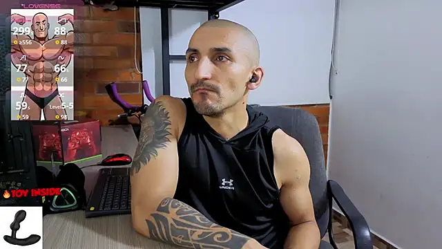 دردشة Marck_Muscle الجنسية المباشرة