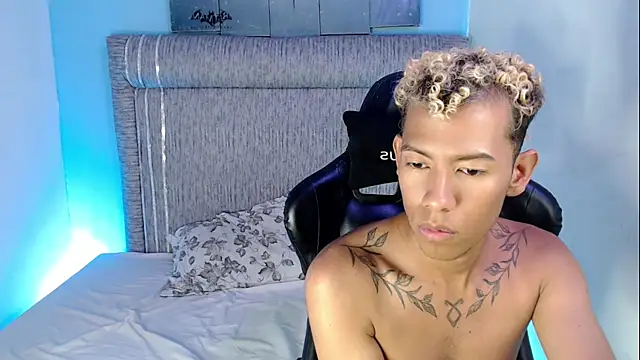 Show de Taylerr_18 na webcam