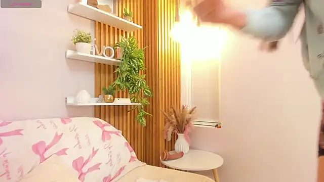عرض كام Ellie_evans18