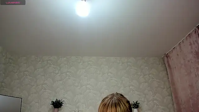 KattyPeachX Webcam-Show