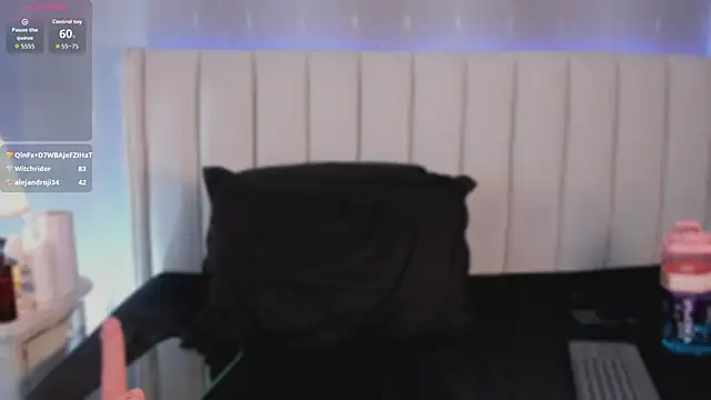 Chat XXX en directo de Camila_Harrington