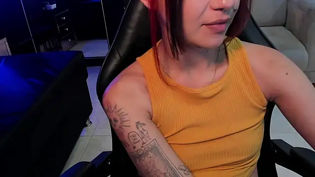 Chat +18 de eva_viulet ao vivo