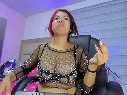 marilyn_luna élő XXX-chatje
