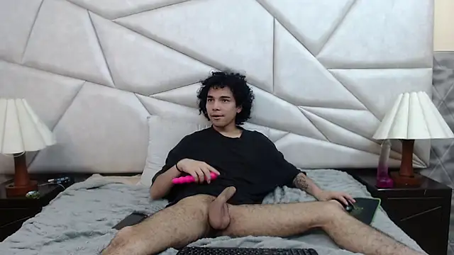 Nyx_and_Arian Chat XXX in diretta