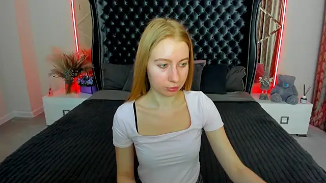 Webkamerová show Alina_Blonde