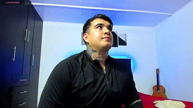 Chat +18 de thiago__cp01 ao vivo