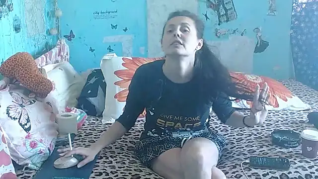 brighteyes77n Live XXX chat