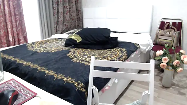 XXX chat uživo modela Arisa5000