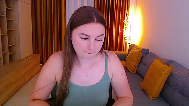 XXX chat uživo modela mia_bloomy