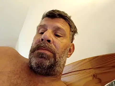 stud2512 live XXX chat