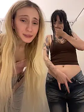 Chatroom XXX en direct de Pink_Kiss