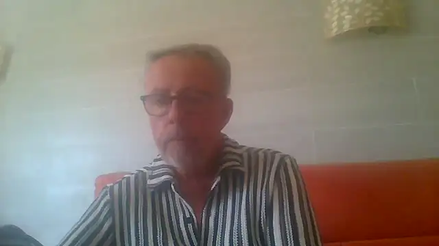 Chat +18 de tuggy59 ao vivo
