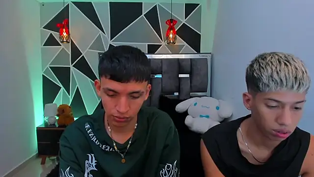 Juan_Nd_Steven Pertunjukan Webcam