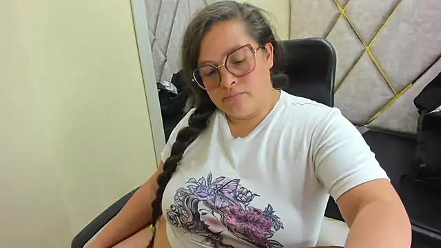 Sarah_Boobs_のライブXXXチャット