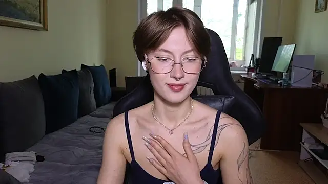 MalvinaBlum's Live XXX Chat