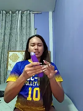 lady_kim_boner Pertunjukan Webcam