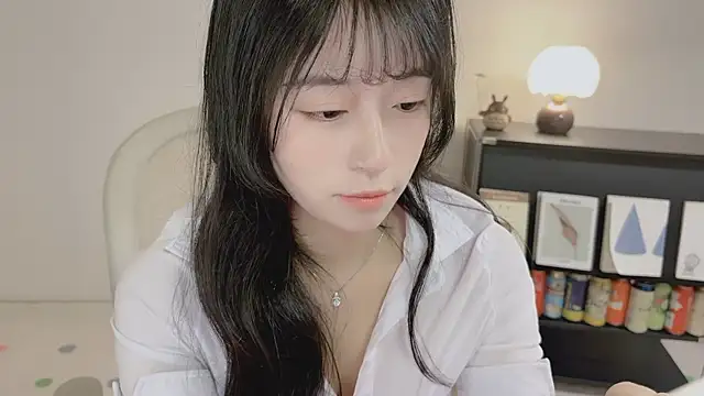 Onechestnut Chat XXX live