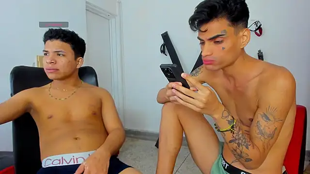 Gay_Red_Room 网络视讯表演