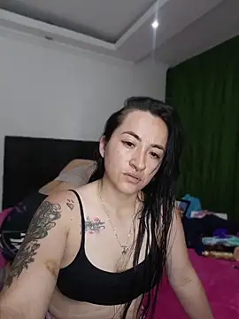 Chatroom XXX en direct de kimberly_peter