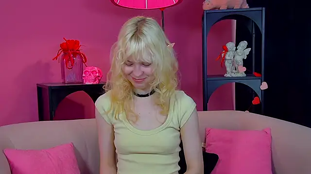HannahHollis' Live XXX Chat