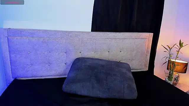 Webkamerová show Stormi_Canniggia