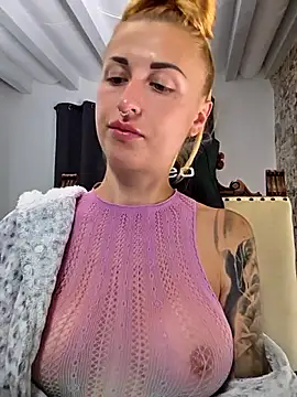 kylie_blck Webcam-Show