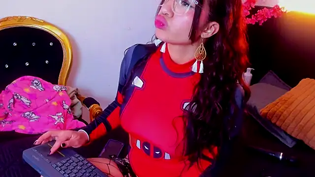 Онлайн чат XXX Katty_Kiiss_