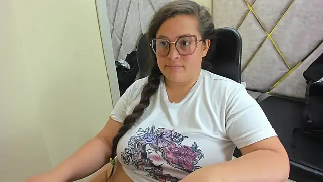 Sarah_Boobs_のライブXXXチャット