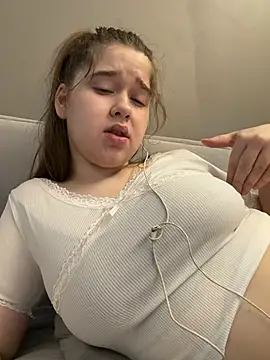 Živý XXX chat HornyGirlH