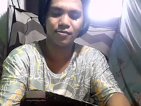 bj_l0ve Pertunjukan Webcam