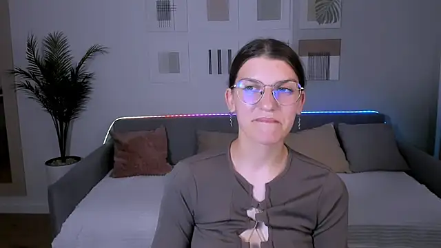 AnnaThorne's Live XXX Chat