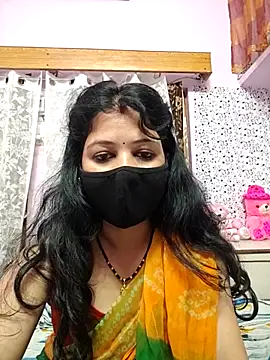 Priyaji7575 在線直播表演