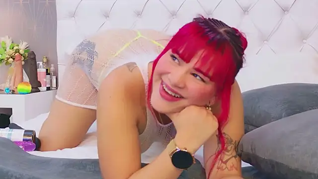 CherryTayloor Live XXX-chat