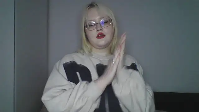 Онлайн чат XXX Elayne_Sweet