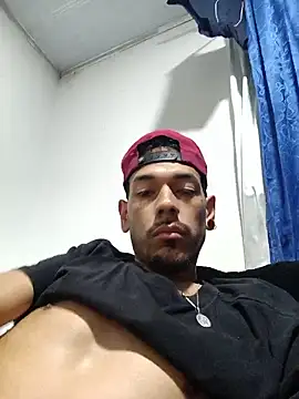 LatinVibeX webcam show