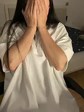 Neylla_ 即時 XXX 聊天