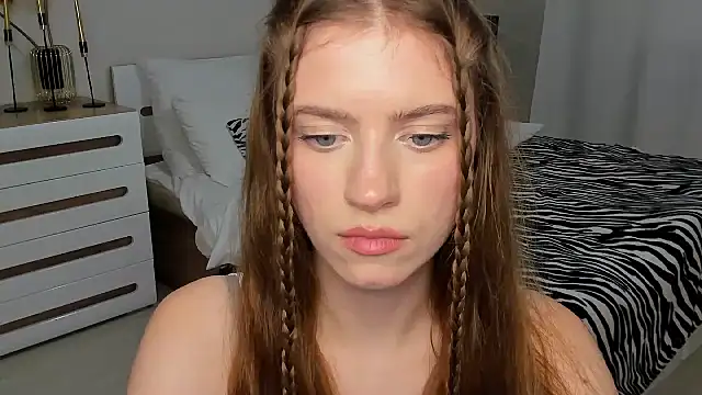 Erica_Kiss' Live XXX Chat