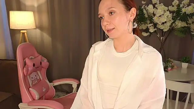 AlisPricesn Live XXX chat