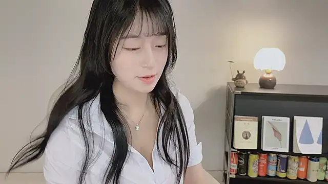 Onechestnut live XXX chat