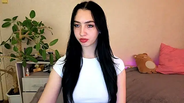 Czat XXX na żywo – WildKittenX_