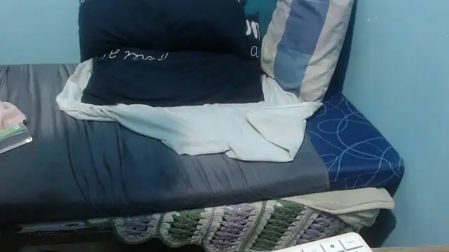 stacie_iris Pertunjukan Webcam