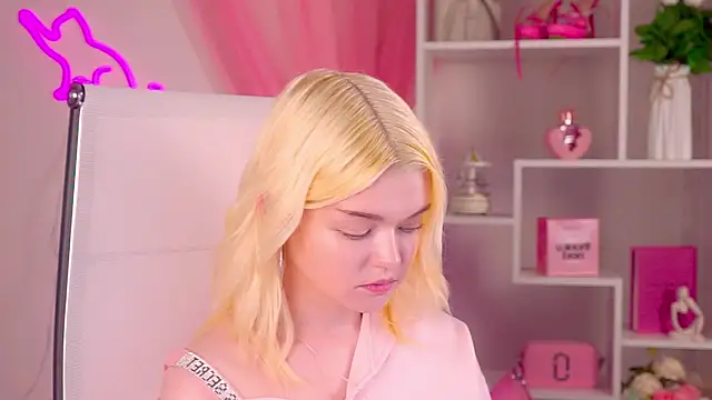 Živý XXX chat AdeleCartier