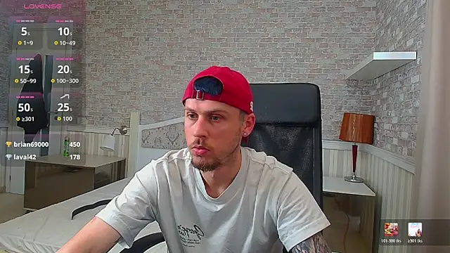 JonahShaw Chat XXX in diretta